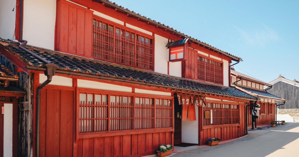 エモい郵便局図鑑 No.8 吹屋郵便局（岡山県）｜JP CAST（郵便局の魅力