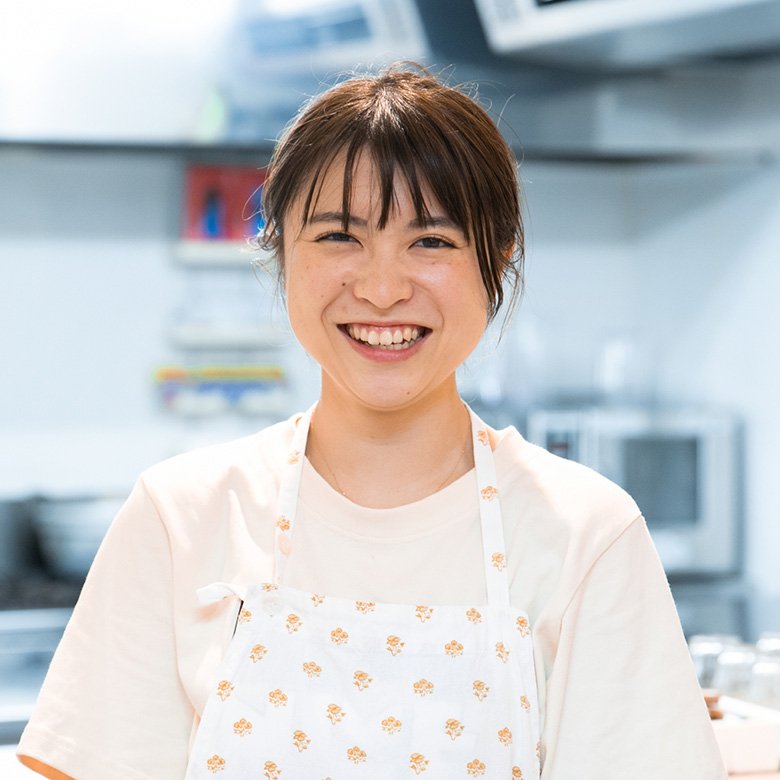 安里 春菜(あさと はるな)さん